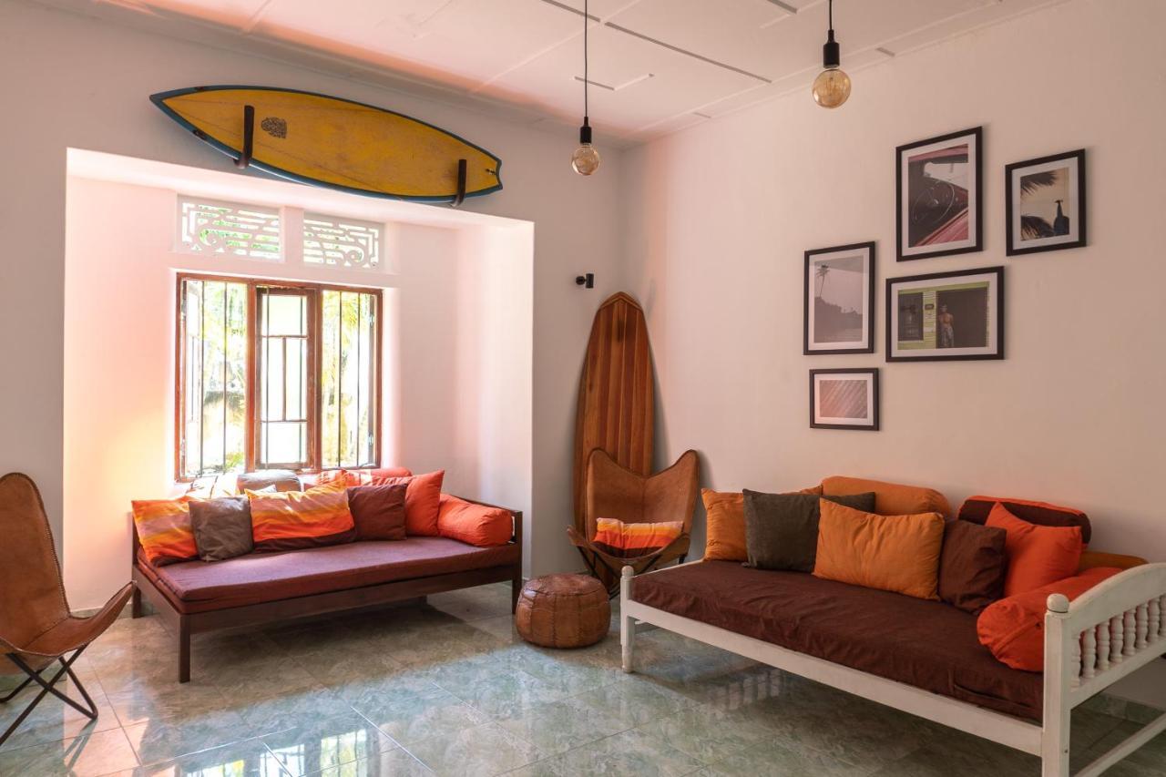 Appartamento Lotus Surf And Wellness Ahangama Esterno foto