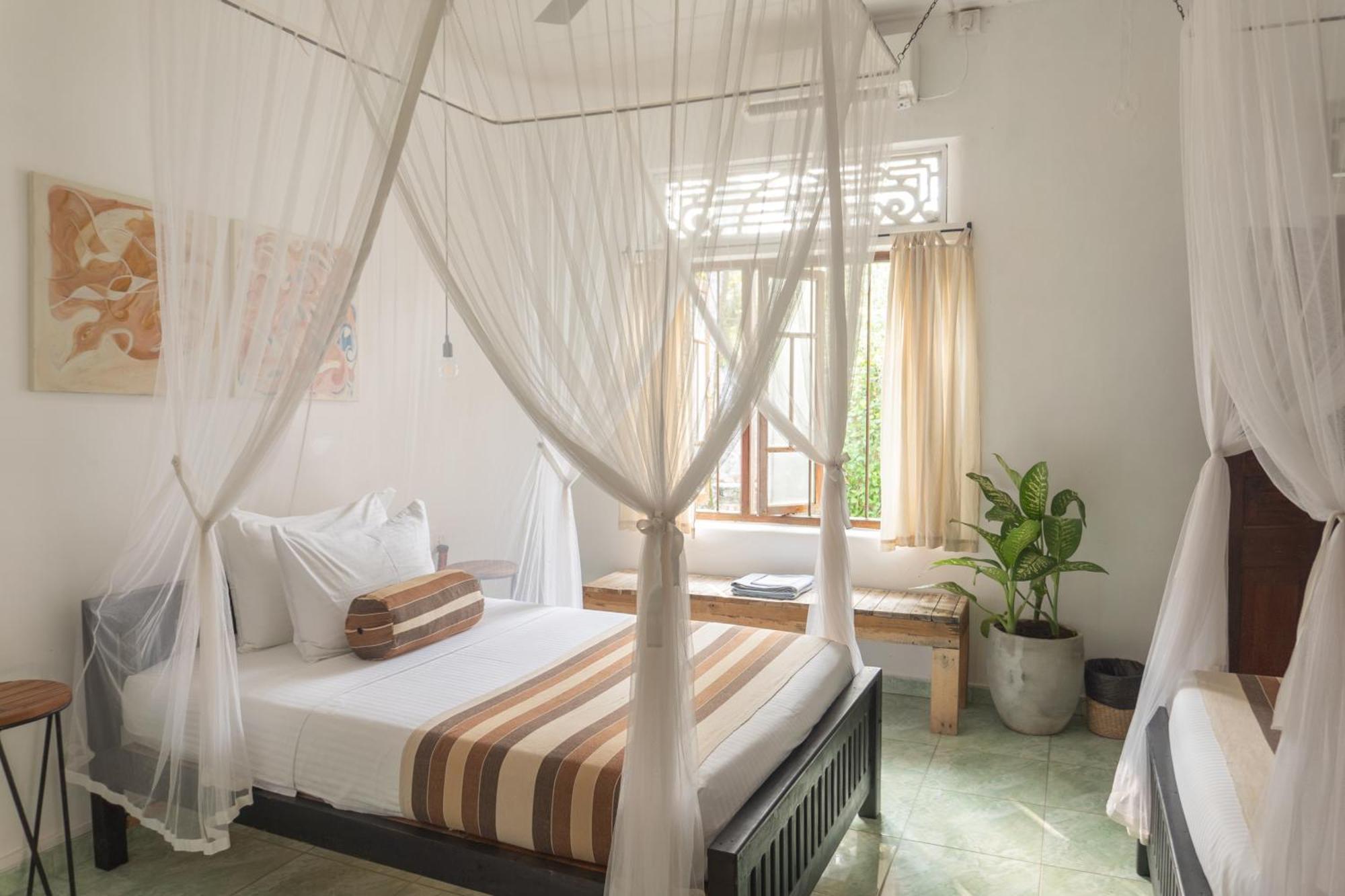 Appartamento Lotus Surf And Wellness Ahangama Esterno foto