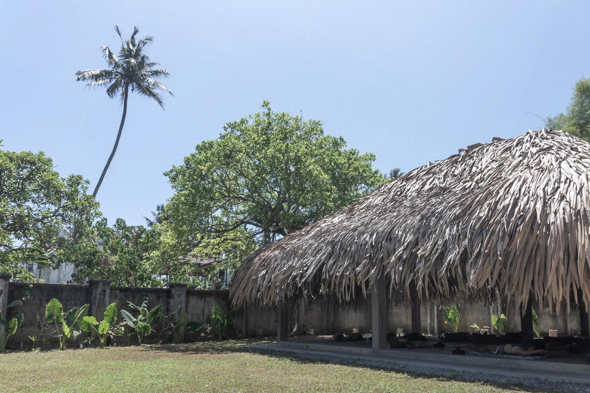 Appartamento Lotus Surf And Wellness Ahangama Esterno foto